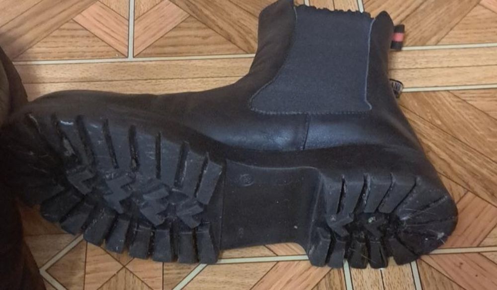 Челсі жіночі 39  розміру