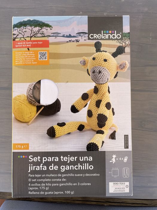 Conjunto tricô de girafa de crochê