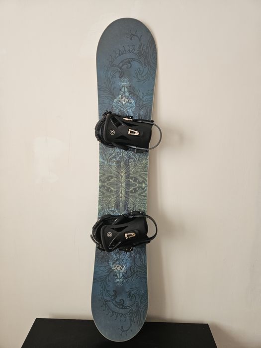 Deska snowboardowa nitro mistique wiazania union149