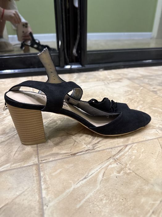 Жіночі босоніжки Claudia Chizzani