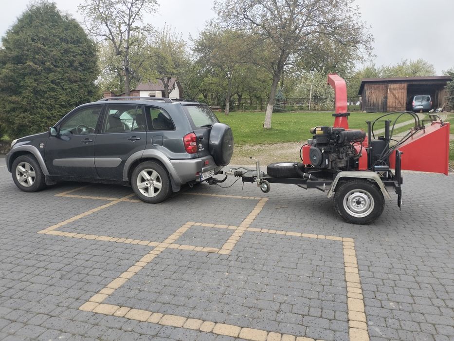Rębak  mielenie gałęzi koszenie  kosiarką bijakową karczownicą.