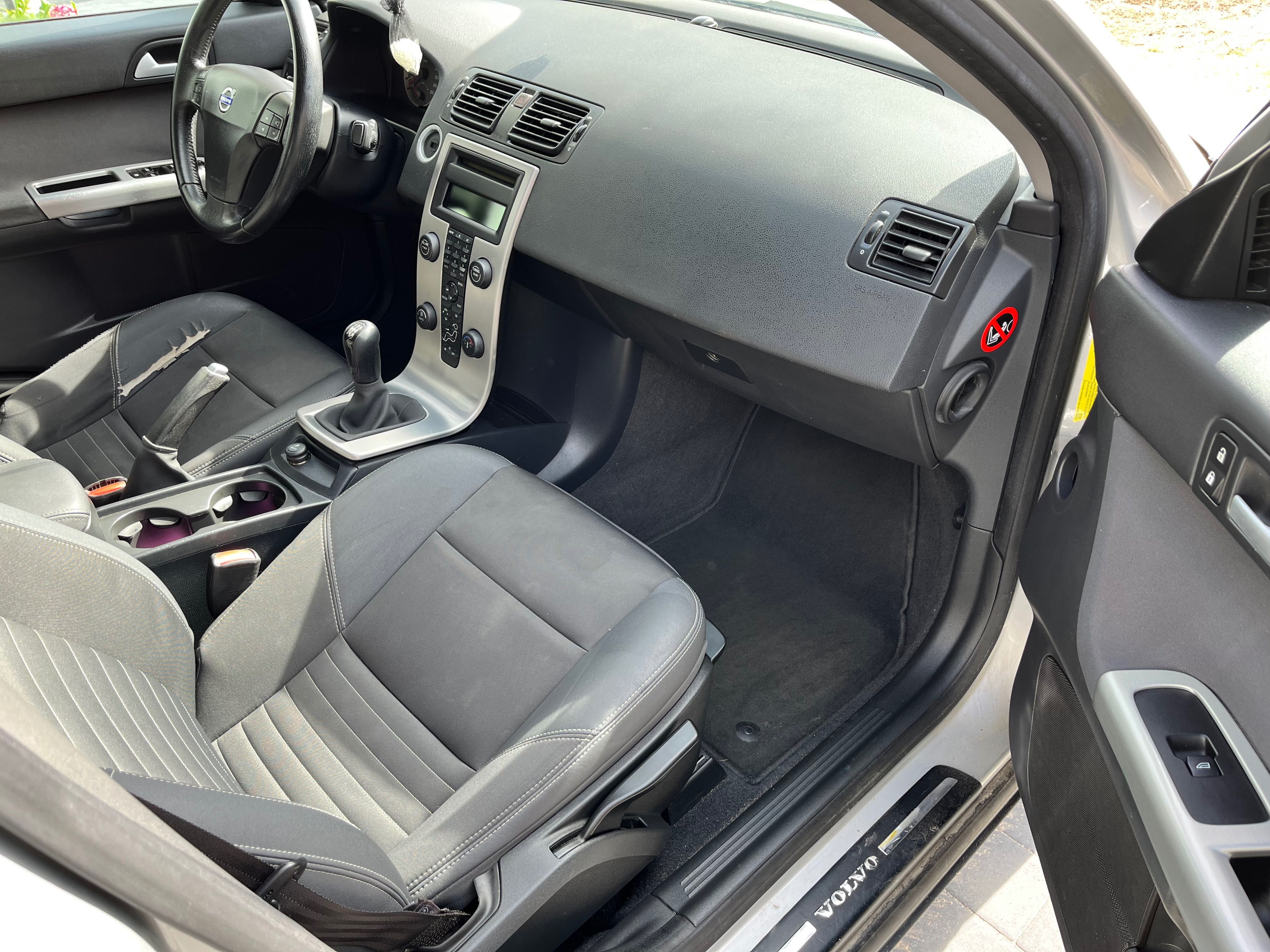 Volvo S40 1,8 b 2007 rok sedan