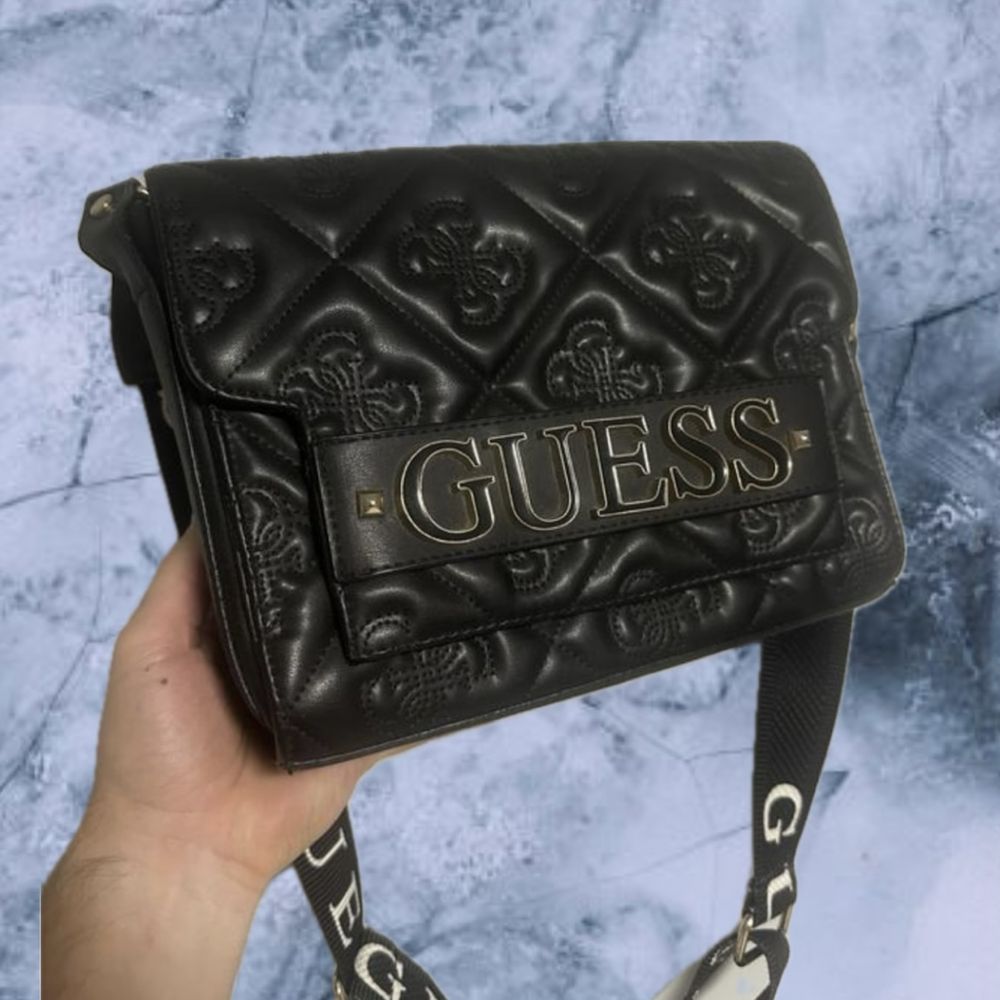 Сумка через плечо Guess Big Logo женская лого ремешок брендовая