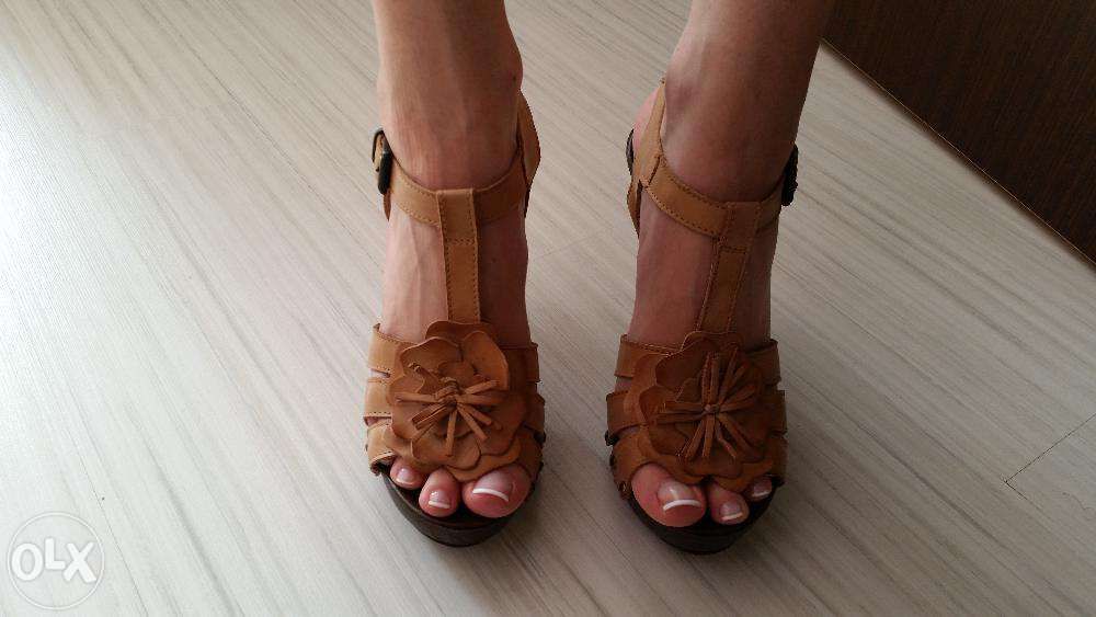 Buty LASOCKI skórzane drewniane sandały jak NOWE