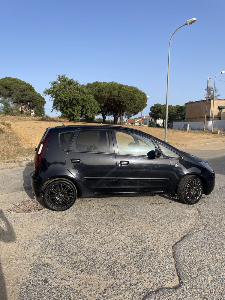 Mitsubishi colt 1.1 123mil km