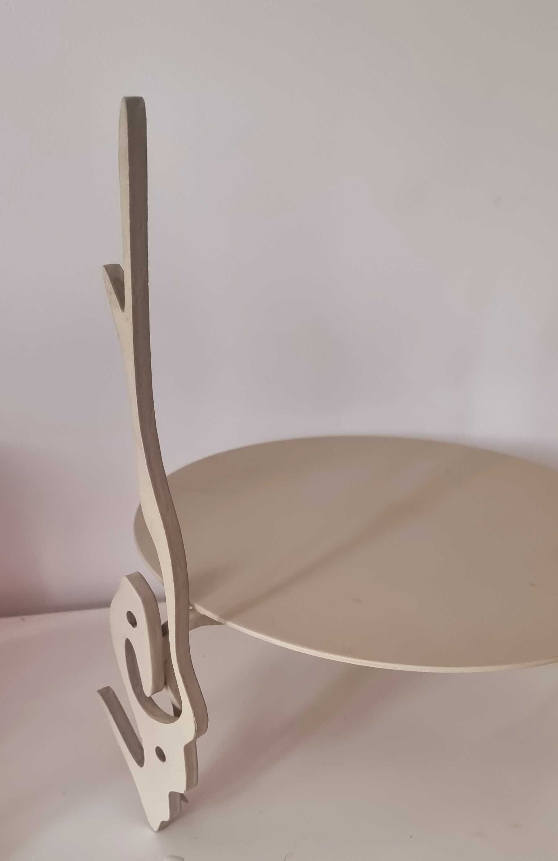 Prato personalizado de bolo de casamento com vários níveis