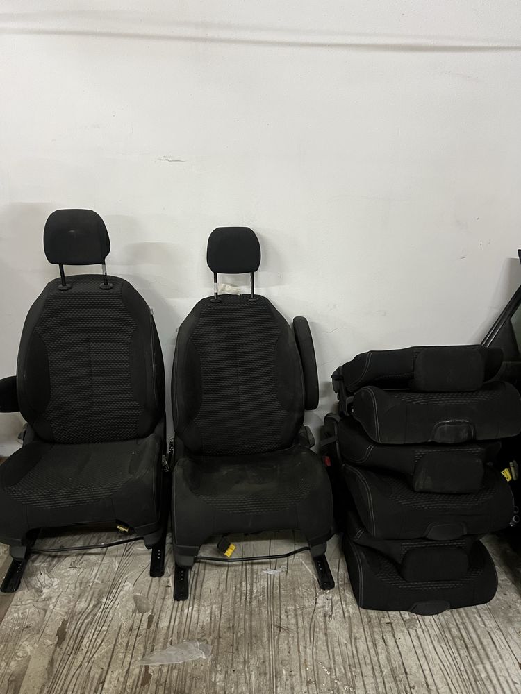 Bancos Citroen C4 Picasso
