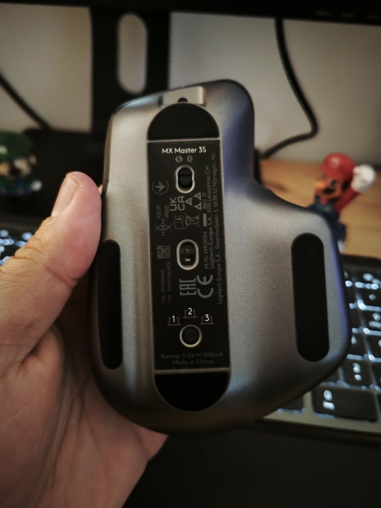 Conjunto logitech MX keys S+ rato mx master 3s