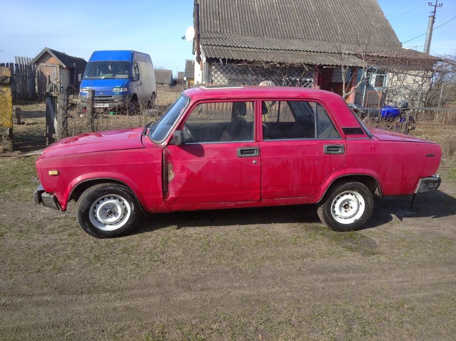 Продам авто ваз2107