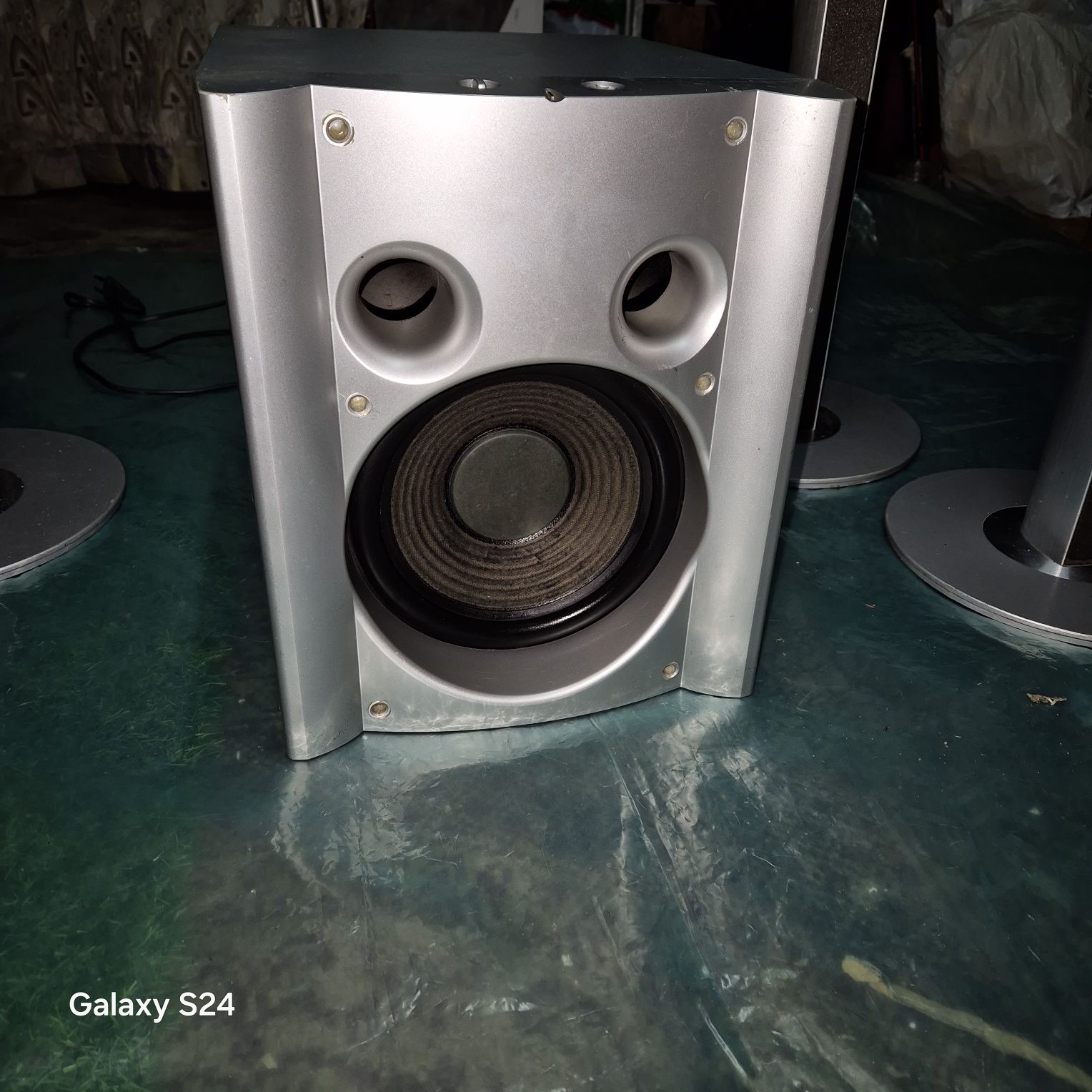 Sony Subwoofer + 4 kolumny