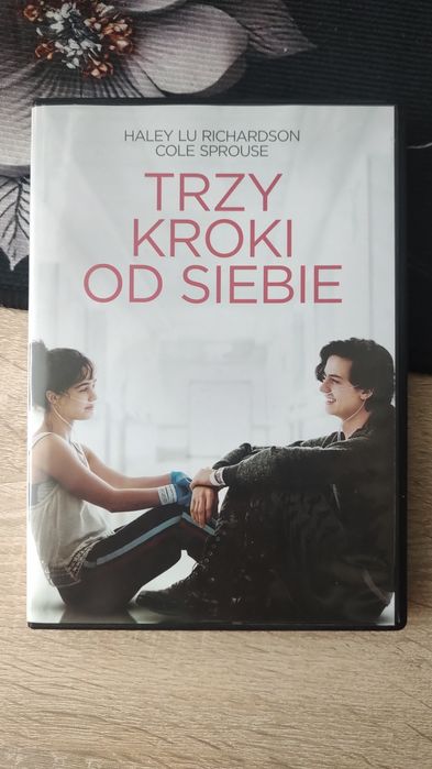 Trzy kroki od siebie film DVD