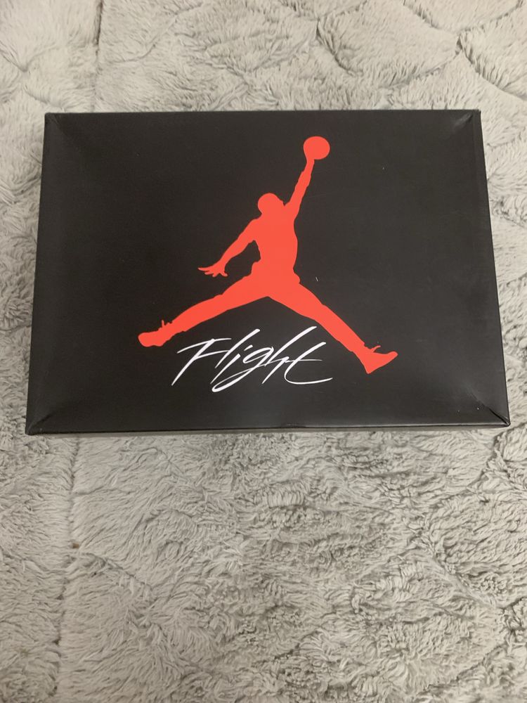 Buty Jordan 4 Retro Bred