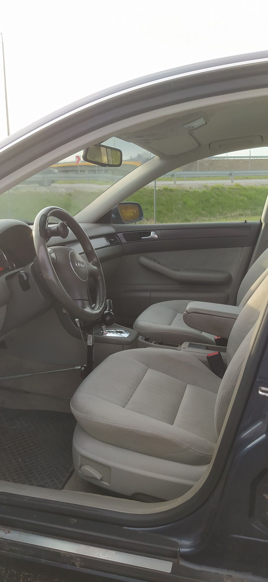 Audi A6 C5 2.4 V6 Benzyna | Automat
