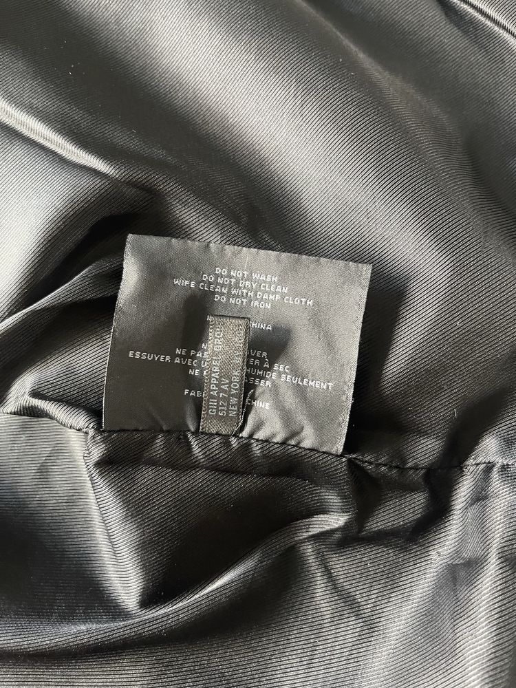 Продам жіночу куртку MARC NEW YORK