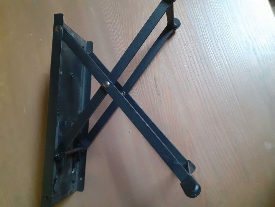 Metalowy regulowany podnóżek gitarowy do gitary podstawka pod nogę