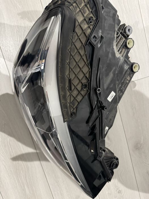 Lampa Full LED Audi Q3 F3 Orginalna