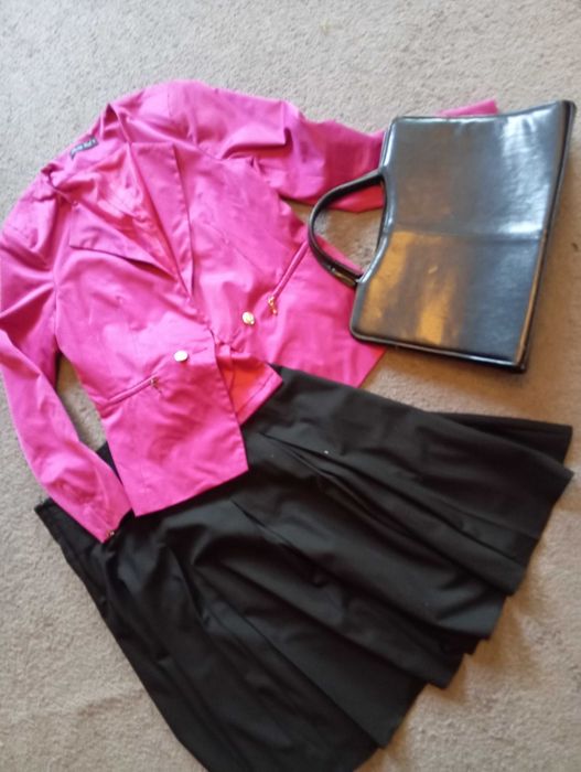 Paka eleganckich ubrań damskich 40 42  / 30 szt