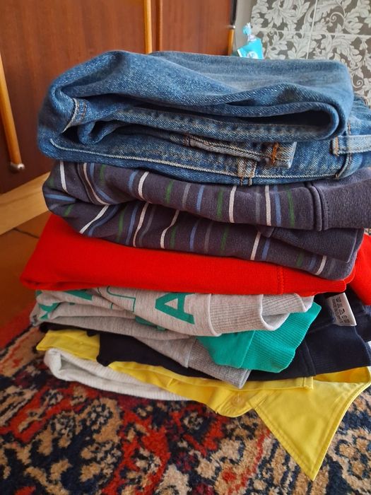 Великий пакет одягу для хлопця