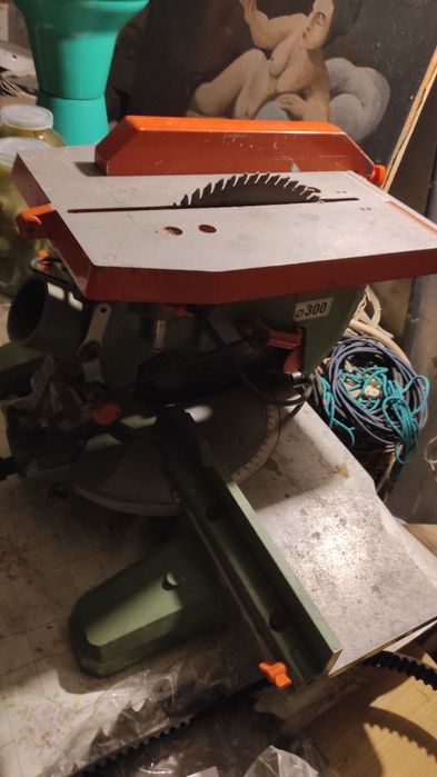 Станок для різання деревини