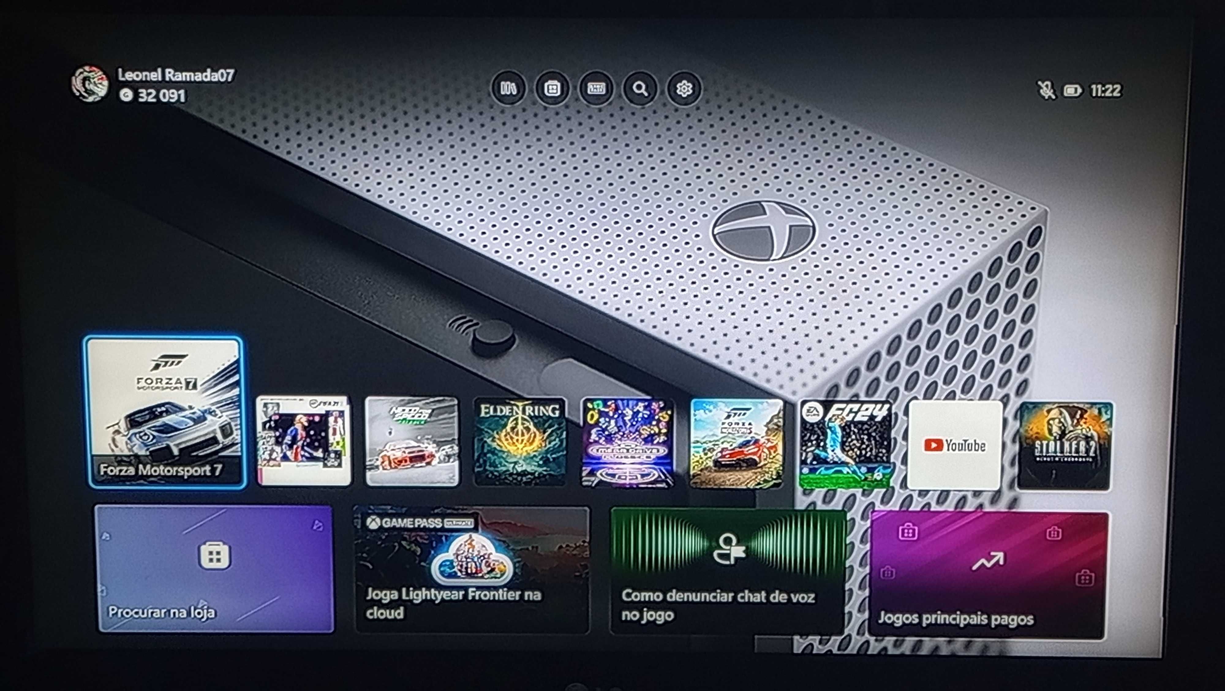 Xbox One s 1tb + kit Logitech G920 330€