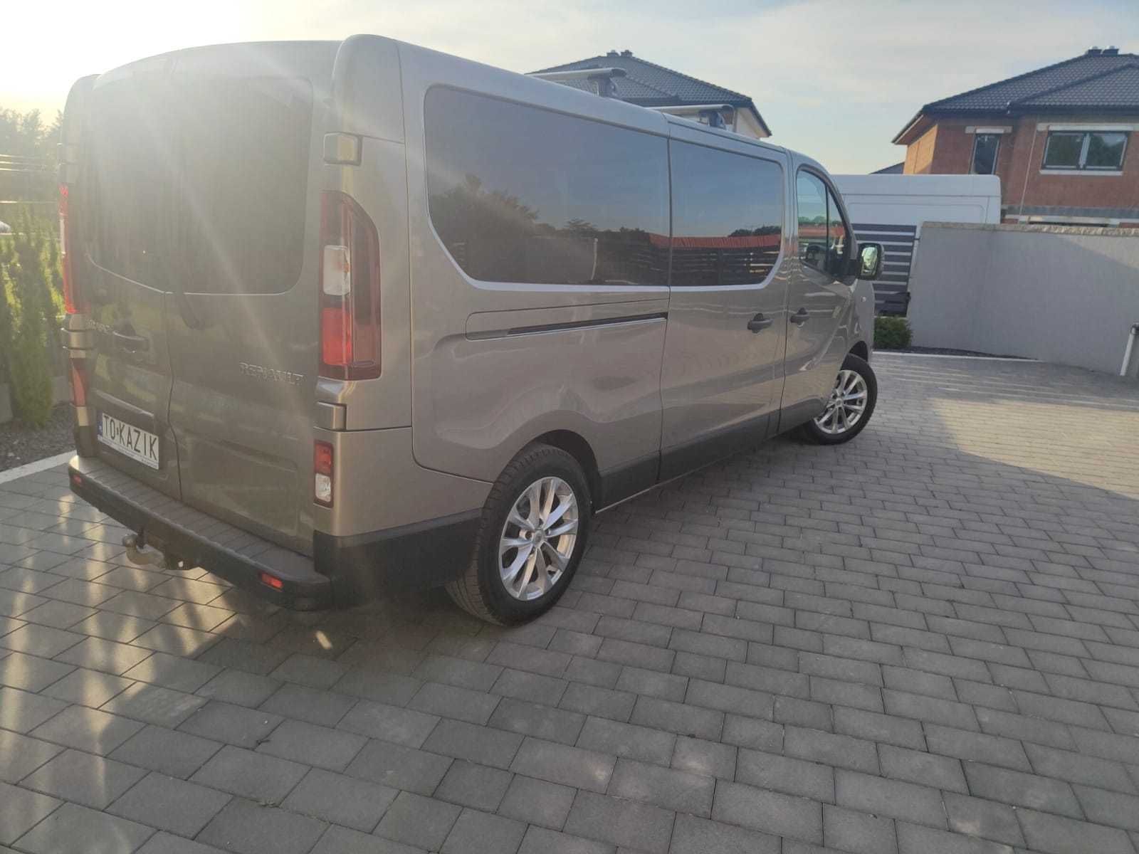 Wynajem Bus Osobowy Transport osób 9 Kierowca Renault Trafic Traffic