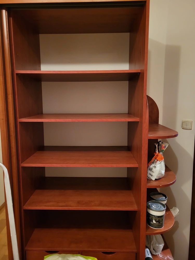 Szafa z lustrami