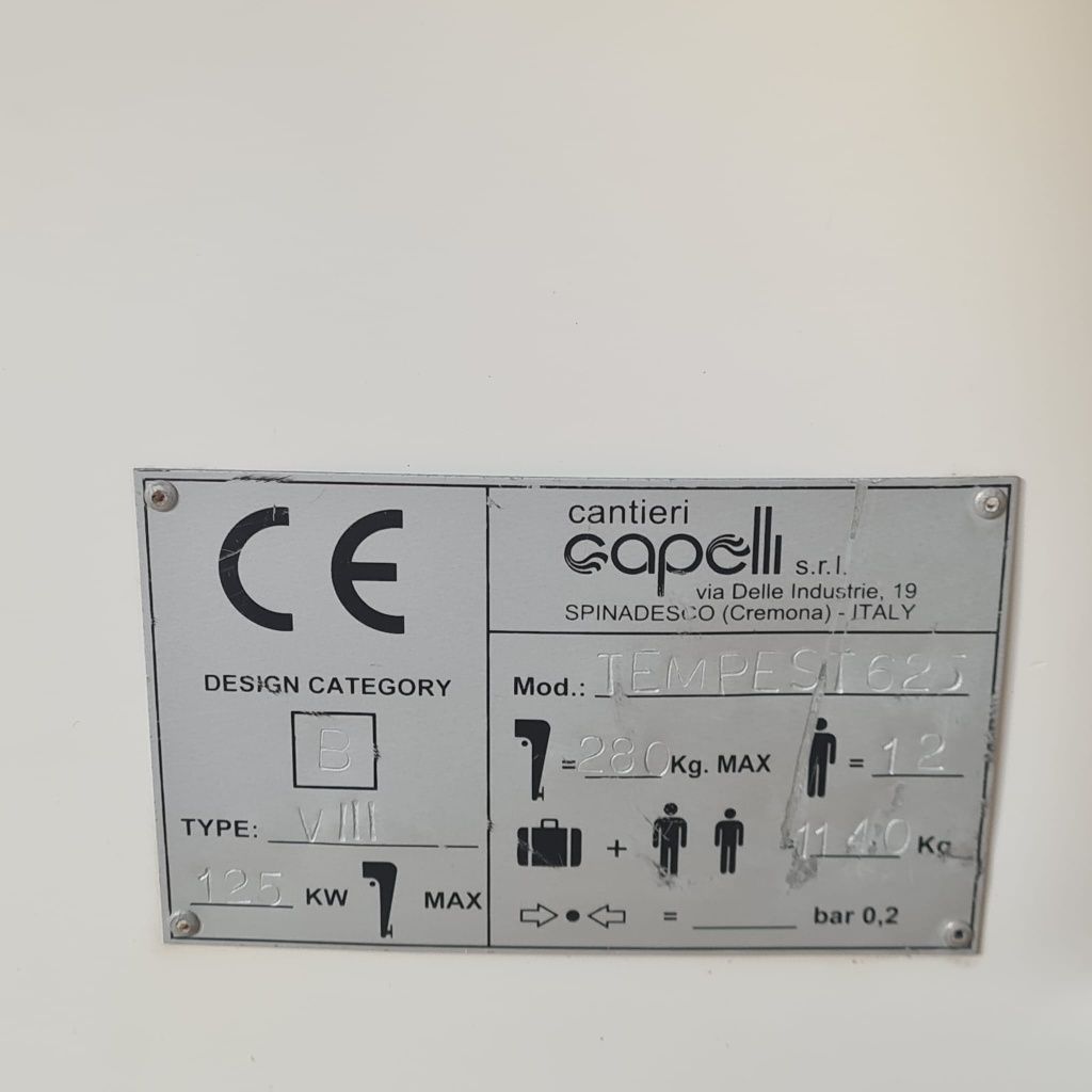 Rib Capelli Tempest 625