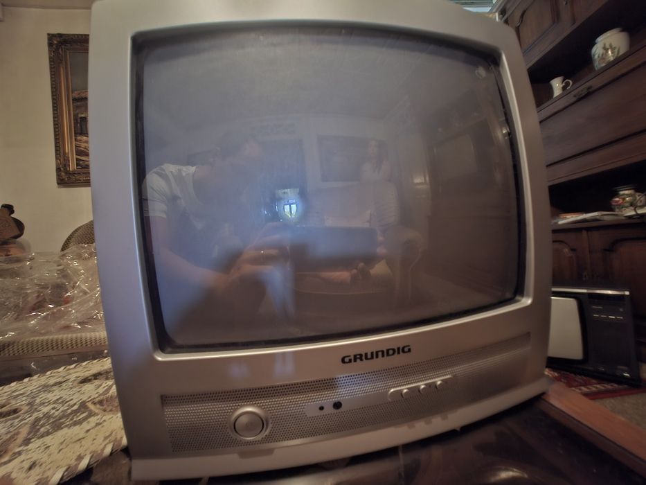 Televisões Antigas CRT – Vintage / Retro Gaming (anos 80/90)