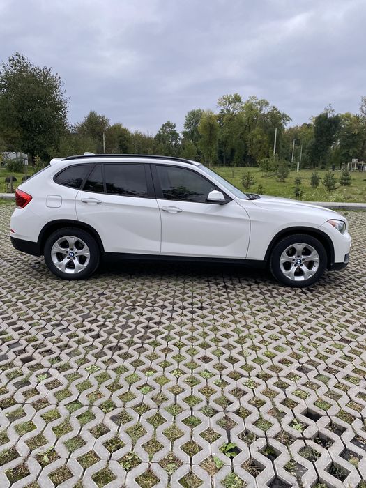 BMW X1 2012 2.0 бензин 179000 пробіг