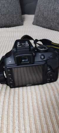 Vendo máquina fotográfica Nikon D3300