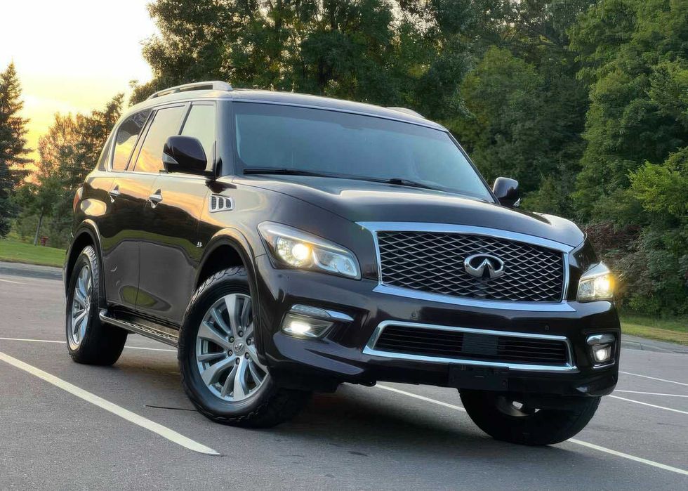 Infiniti QX80      2015