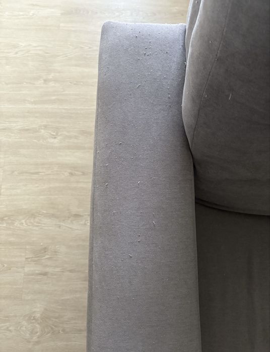 Sofá confortável 3 lugares