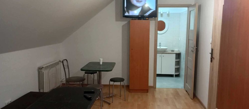 Pokoje pracownicze  kwatery motel noclegi hostel Modlniczka Kraków