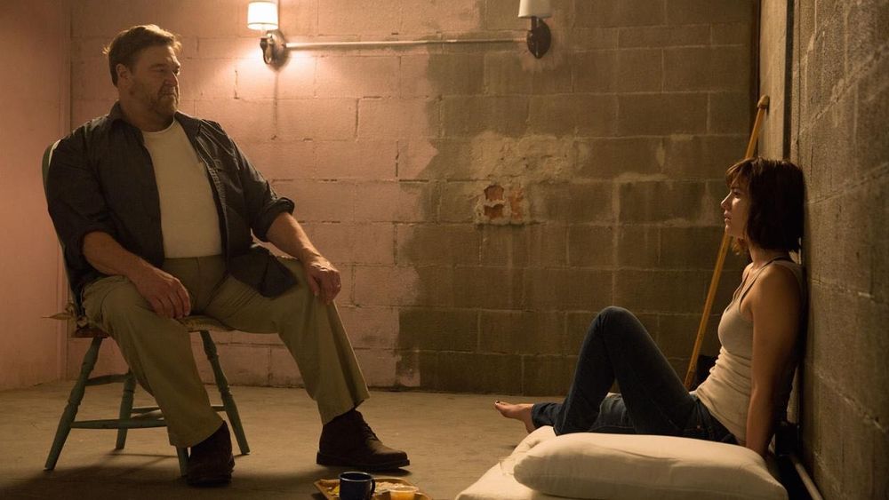 „Cloverfield Lane 10” blu ray stan idealny Polskie  wydanie