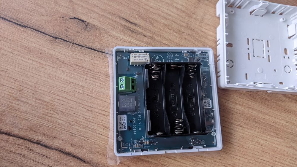 Кімнатний термостат для газових котлів і не тільки wifi Tuya smart