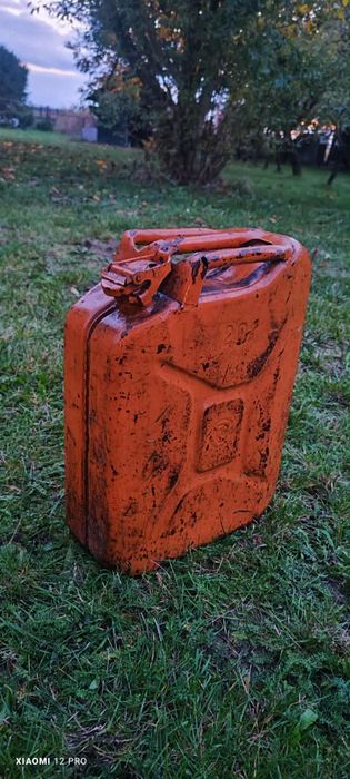 Kanister 20l metalowy