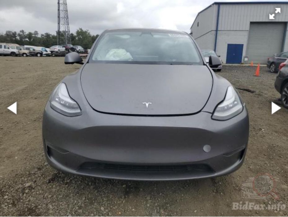 Tesla Model Y 2022