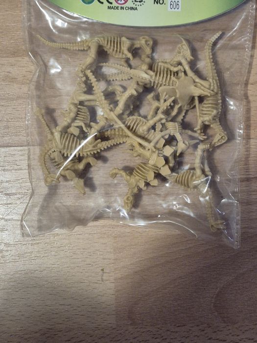 Zwierzęta Dinozaury Figurki Realistyczne 12 Sztuk