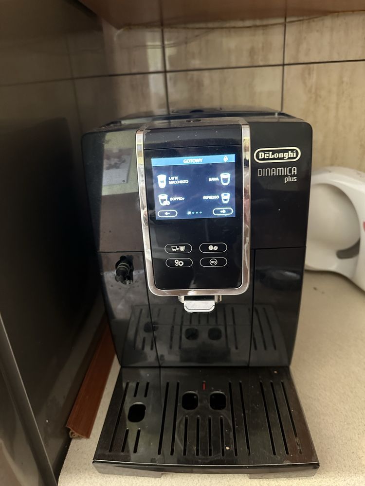 Ekspres deLonghi