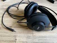Sluchawki AKG K52