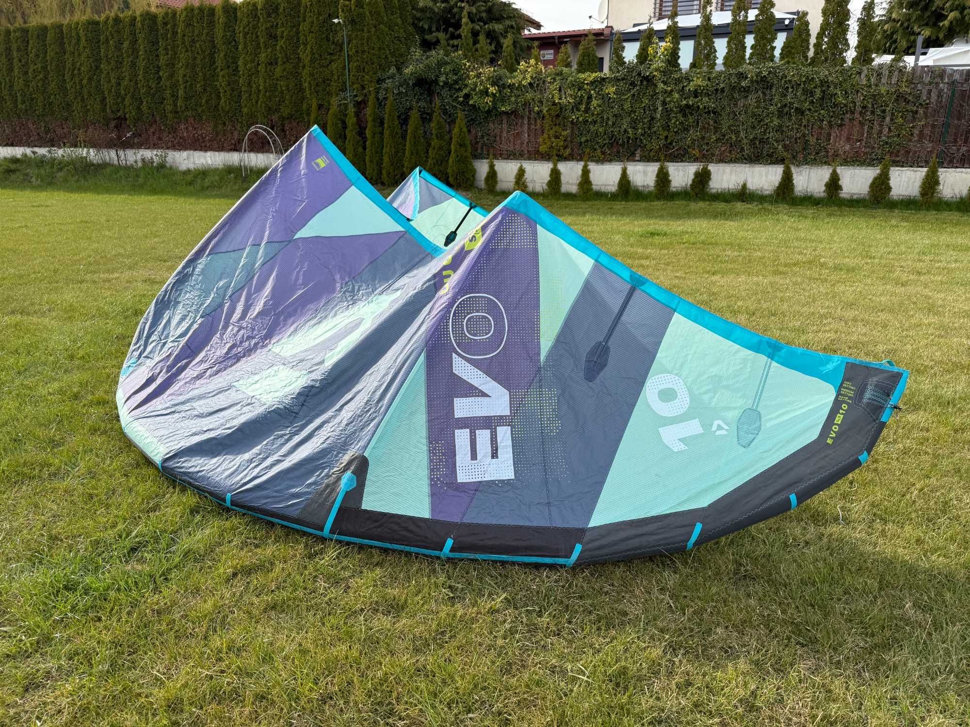Duotone Evo SLS 10m² 2024 – stan idealny + opcjonalny bar