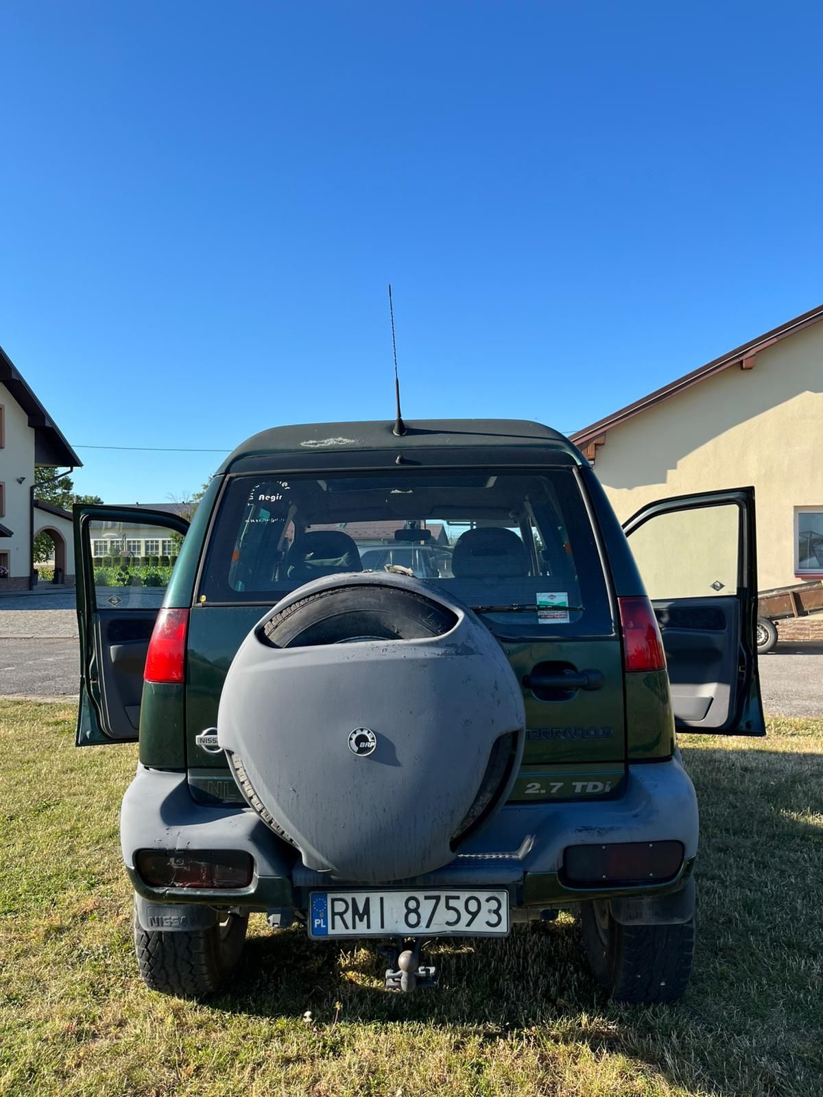 Nissan Terrano II