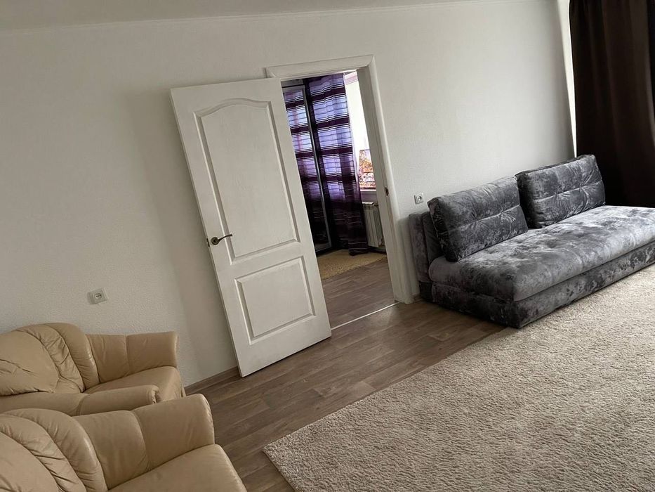 Апартаменты трехкомнатные  Шикарный вид на Днепр