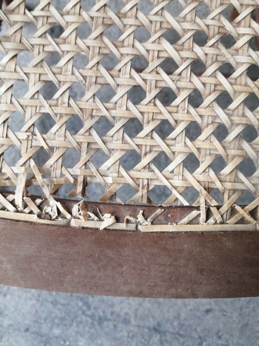 Cadeira Vintage de madeira e verga