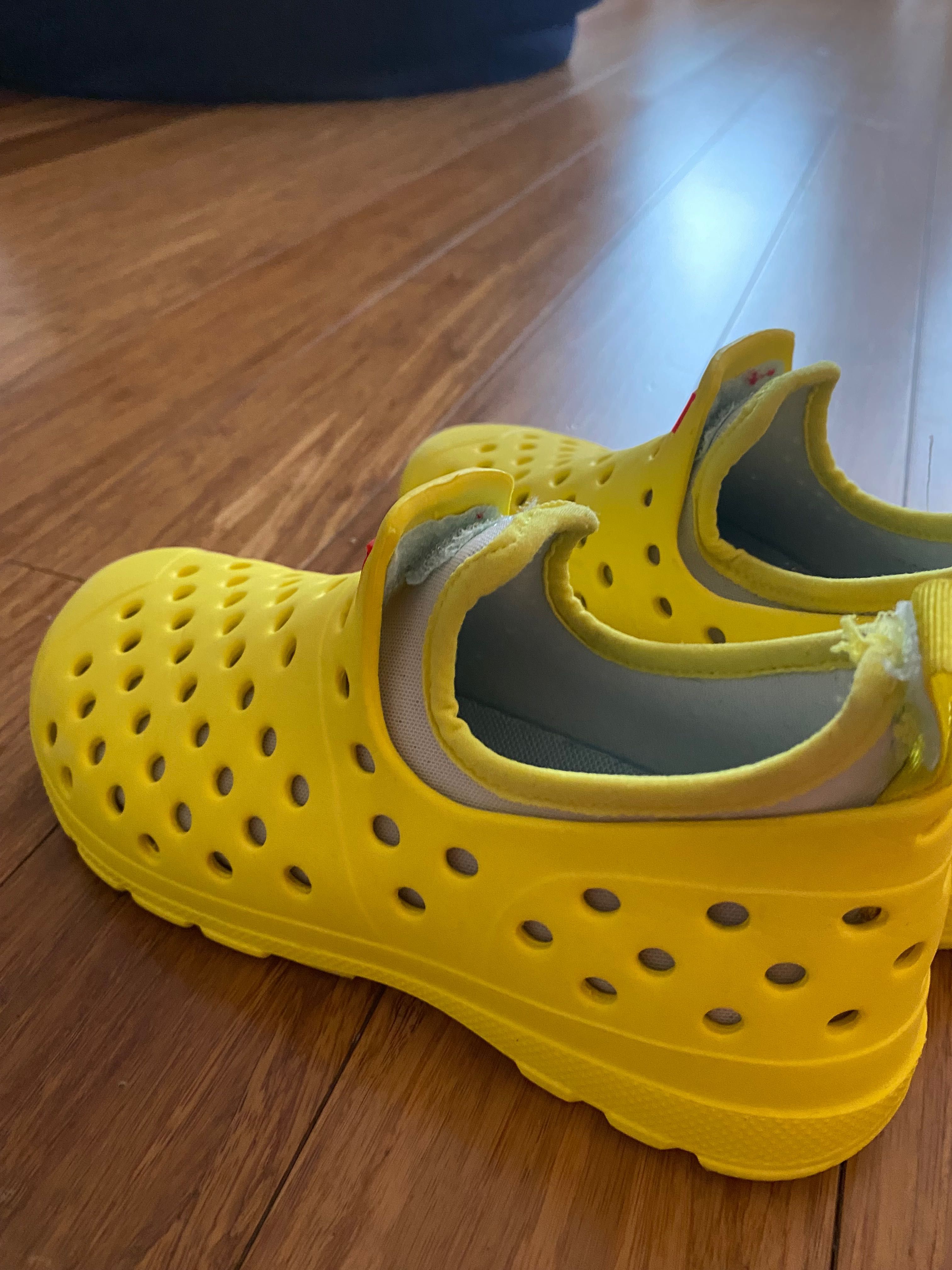 Buty sandały/ kapcie do przedszkola/szkoły HUNTER żółte