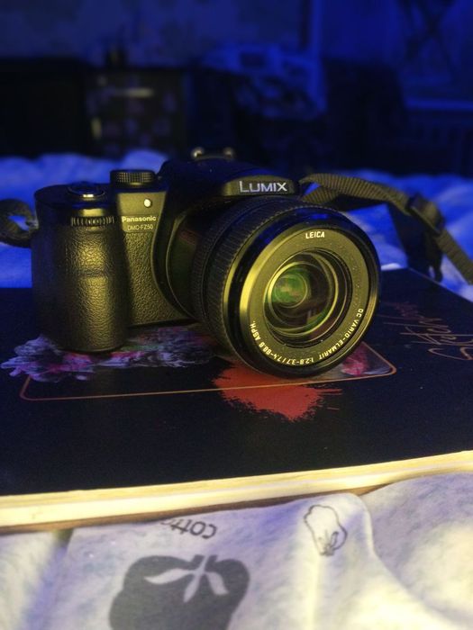 ТЕРМІНОВО Камера Lumix Dmc-fz50, об'єктив Leica!