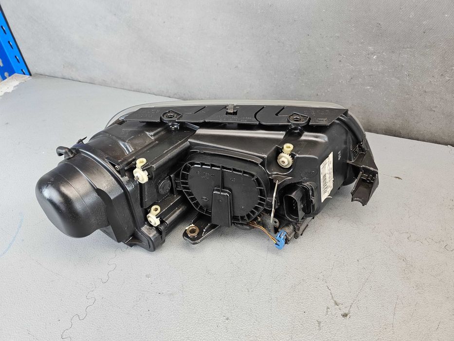 VW Passat B5 Lift Lampa Przód Przednia Xenon Lewa EU Kompletna Ładna