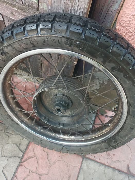 Колесо  ІЖ - 3.50-18 к-102 - гарний стан
