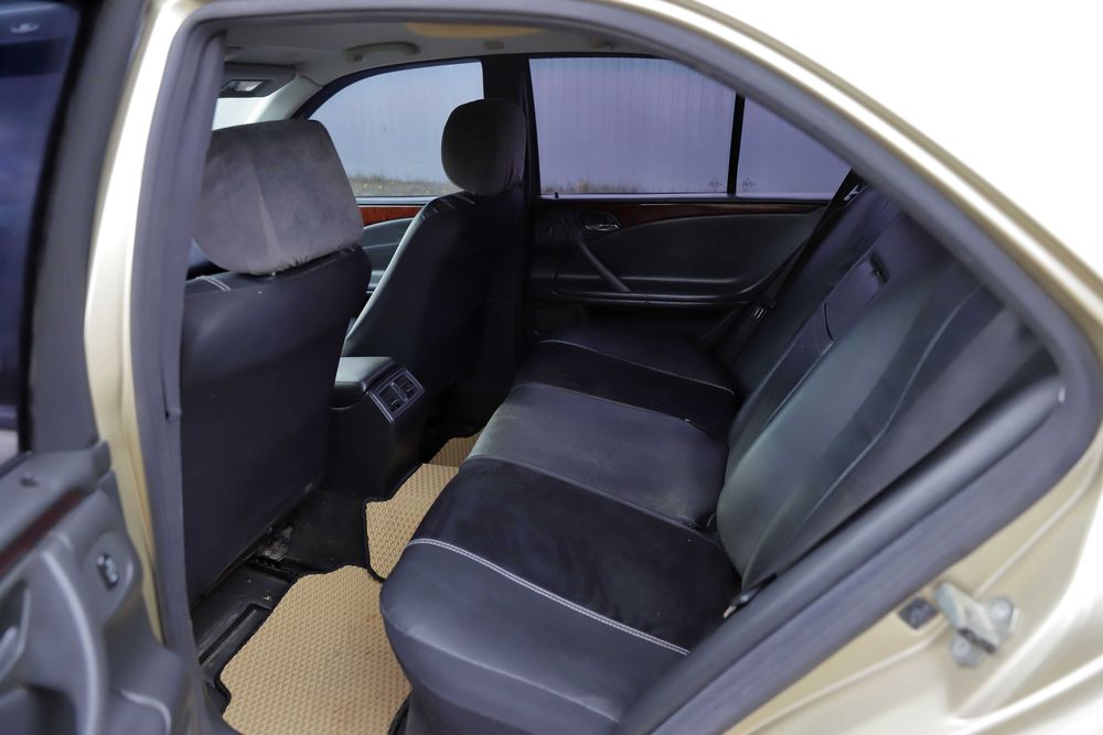 Мерседес 210  2002р' в