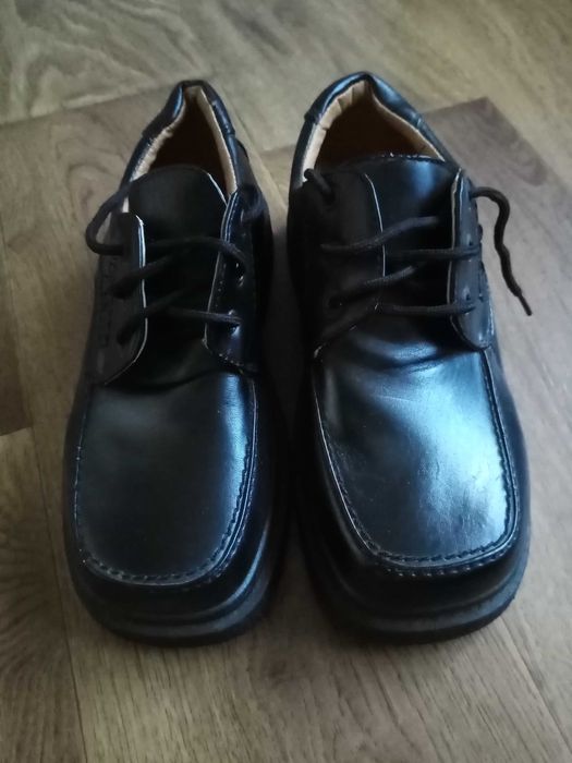 Черевики туфлі підліткові